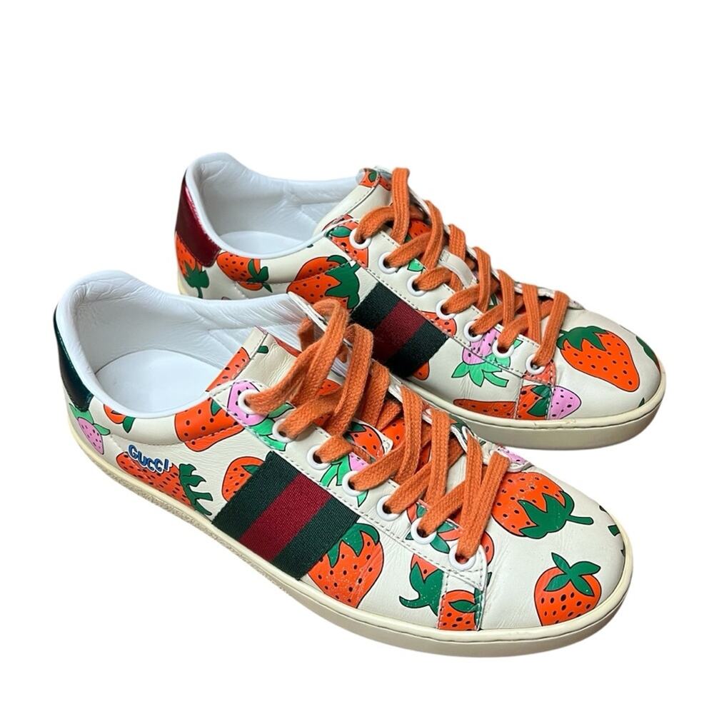 Gucci Ace Gucci Strawberry Print Leather Sneakers Size EU 36 US 6
